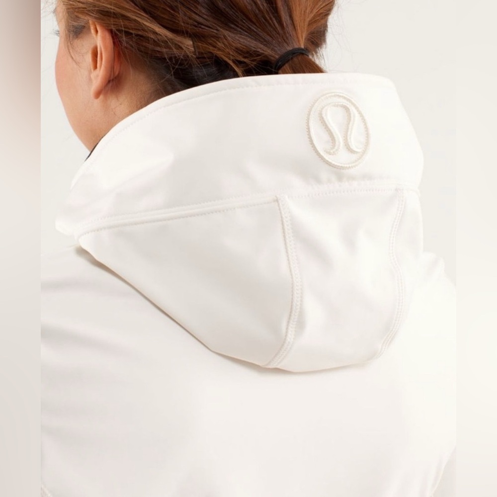 Lululemon Athletica Cream Softshell Limited Edition Uba Jacket Activewear Coat - Picture 3 of 15